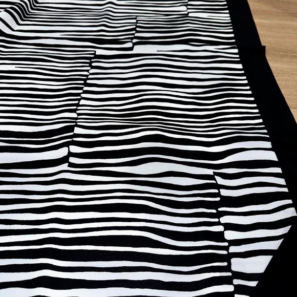 Linda Dano Vintage Black and White Zebra Print Shawl - New with Tags - Picture 4 of 10